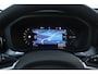 Volvo XC60 T6 Plug-in hybrid AWD Plus Dark | Panoramisch Schuif-/Kanteldak | Adaptive Cruise & Pilot Assist | Verwarmbare voorstoelen + achterbank | 360 Camera | Apple carplay/Android auto | Verwarmbaar stuurwiel | Wegklapbare Trekhaak |