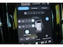 Volvo XC60 T6 Plug-in hybrid AWD Plus Dark | Panoramisch Schuif-/Kanteldak | Adaptive Cruise & Pilot Assist | Verwarmbare voorstoelen + achterbank | 360 Camera | Apple carplay/Android auto | Verwarmbaar stuurwiel | Wegklapbare Trekhaak |