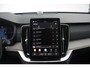 Volvo XC90 T8 Plug-in hybrid AWD Ultra Dark | Semi-elektrische Trekhaak | Luchtvering | Elektr. Schuif-/Kanteldak | Head up display | 360 graden camera | Premium Audio by Bowers&Wilkins | Verwarmbare voorstoelen met massagefunctie en ventilatie