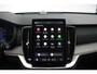 Volvo XC90 T8 Plug-in hybrid AWD Ultra Dark | Semi-elektrische Trekhaak | Luchtvering | Elektr. Schuif-/Kanteldak | Head up display | 360 graden camera | Premium Audio by Bowers&Wilkins | Verwarmbare voorstoelen met massagefunctie en ventilatie