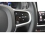 Volvo XC90 T8 Plug-in hybrid AWD Ultra Dark | Semi-elektrische Trekhaak | Luchtvering | Elektr. Schuif-/Kanteldak | Head up display | 360 graden camera | Premium Audio by Bowers&Wilkins | Verwarmbare voorstoelen met massagefunctie en ventilatie