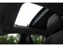 Volvo XC90 T8 Plug-in hybrid AWD Ultra Dark | Semi-elektrische Trekhaak | Luchtvering | Elektr. Schuif-/Kanteldak | Head up display | 360 graden camera | Premium Audio by Bowers&Wilkins | Verwarmbare voorstoelen met massagefunctie en ventilatie
