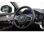 Volvo XC90 T8 Plug-in hybrid AWD Ultra Dark | Semi-elektrische Trekhaak | Luchtvering | Elektr. Schuif-/Kanteldak | Head up display | 360 graden camera | Premium Audio by Bowers&Wilkins | Verwarmbare voorstoelen met massagefunctie en ventilatie