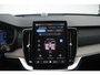 Volvo XC90 T8 Plug-in hybrid AWD Ultra Dark | Semi-elektrische Trekhaak | Luchtvering | Elektr. Schuif-/Kanteldak | Head up display | 360 graden camera | Premium Audio by Bowers&Wilkins | Verwarmbare voorstoelen met massagefunctie en ventilatie