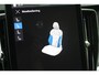 Volvo XC90 T8 Plug-in hybrid AWD Ultra Dark | Semi-elektrische Trekhaak | Luchtvering | Elektr. Schuif-/Kanteldak | Head up display | 360 graden camera | Premium Audio by Bowers&Wilkins | Verwarmbare voorstoelen met massagefunctie en ventilatie