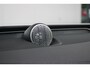 Volvo XC90 T8 Plug-in hybrid AWD Ultra Dark | Semi-elektrische Trekhaak | Luchtvering | Elektr. Schuif-/Kanteldak | Head up display | 360 graden camera | Premium Audio by Bowers&Wilkins | Verwarmbare voorstoelen met massagefunctie en ventilatie