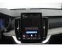 Volvo XC90 T8 Plug-in hybrid AWD Ultra Dark | Semi-elektrische Trekhaak | Luchtvering | Elektr. Schuif-/Kanteldak | Head up display | 360 graden camera | Premium Audio by Bowers&Wilkins | Verwarmbare voorstoelen met massagefunctie en ventilatie