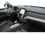 Volvo XC90 T8 Plug-in hybrid AWD Ultra Dark | Semi-elektrische Trekhaak | Luchtvering | Elektr. Schuif-/Kanteldak | Head up display | 360 graden camera | Premium Audio by Bowers&Wilkins | Verwarmbare voorstoelen met massagefunctie en ventilatie