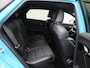 MG MG4 64 kWh Luxury All-Season banden / Navigatiesysteem / Carplay / Remote App voorverwarmen & koelen