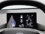 MG MG4 64 kWh Luxury All-Season banden / Navigatiesysteem / Carplay / Remote App voorverwarmen & koelen