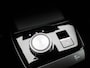MG MG4 64 kWh Luxury All-Season banden / Navigatiesysteem / Carplay / Remote App voorverwarmen & koelen