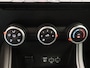 Renault Captur TCe 90 ZEN | Easy Link Navigatiesysteem met Apple Carplay & Android Auto | Two-tone metaalkleur | Airco | Parkeersensoren v+a met achteruitrijcamera |