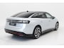 Volkswagen ID.7 Pro Business 77 kWh|Full options|LED Matrix|Panodak|Navi|Head Up|Electr.Stoelen|20inch|SOH 100%