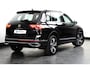 Volkswagen Tiguan Elegance eHybrid 1.4 TSI 245 PK | Achteruitrijcamera met 360° Surround View | Matrix-LED-koplamp (IQ.Light) met Achterlichten LED, donkerrood, Knipperlichten dynamisch | Trekhaak (kogelkop zwenkbaar)
