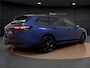 Volkswagen Passat Variant 1.5 272PK eHybrid R-Line | Pano Dak | Trekhaak | 360 Camera | Head-up Display | Harman Kardon | Side Assist | ACC | Stuur-/Stoelverwarming V+A | Elek. Stoelen | Elek. Achterklep | 18'' |