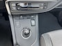 Toyota Auris 1.8 Hybride Dynamic | Navigatie | Achteruitrijcamera | Dealer onderhouden