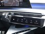 Peugeot E-3008 Launch Edition EV 73 kWh 325pk Dual Motor, Rijklaarprijs, Panoramisch schuifdak Warmtepomp FOCAL HiFi