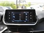 Peugeot 2008 Allure Pack 1.2 PureTech 102pk CRUISE.C | CAMERA | TREKHAAK | 17''LM | NAVI | APPLE-CARPLAY