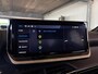 Peugeot 208 GT 1.2 Hybrid 145pk e-DCS6 | ADAPTIVE CRUISE | KEYLESS ENTRY | 360° CAMERA | NAVI | LEDER/STOF | DODEHOEKBEW. | DAB+ | CLIMA | APPLE CARPLAY / ANDROID AUTO |