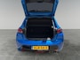 Peugeot 208 GT 1.2 Hybrid 145pk e-DCS6 | ADAPTIVE CRUISE | KEYLESS ENTRY | 360° CAMERA | NAVI | LEDER/STOF | DODEHOEKBEW. | DAB+ | CLIMA | APPLE CARPLAY / ANDROID AUTO |
