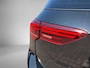 Volkswagen Golf 1.5eTSI/150PK R-Line DSG · Camera · Apple/Android Car Play · Stuur- & Stoelverwarming · Garantie t/m 14-03-2027
