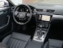 Skoda Superb Combi 1.4 TSI iV Style 218 Pk Automaat Navi / DAB / Apple Carplay / Pano-dak