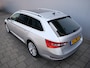 Skoda Superb Combi 1.4 TSI iV Style 218 Pk Automaat Navi / DAB / Apple Carplay / Pano-dak