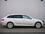 Skoda Superb Combi 1.4 TSI iV Style 218 Pk Automaat Navi / DAB / Apple Carplay / Pano-dak