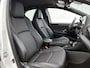 Toyota Yaris 1.5 Hybrid 130 Executive | BTW Voertuig | Stoel+stuurverwarming | dodehoek detectie | Parkeersensoren Voor+achter | Apple CarPlay/Android Auto | Cruise Control Adaptive | Draadloze telefoonlader |