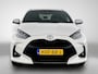 Toyota Yaris 1.5 Hybrid 130 Executive | BTW Voertuig | Stoel+stuurverwarming | dodehoek detectie | Parkeersensoren Voor+achter | Apple CarPlay/Android Auto | Cruise Control Adaptive | Draadloze telefoonlader |