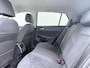 Volkswagen Golf 1.4 eHybrid Style | Camera | Side Assist | ACC | ERGO Stoel | Stuur-/Stoelverwarming | Spiegelpakket | Getint Glas |
