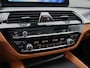 BMW 5-Serie Touring 530e M Sport | Pano | Leer | Stoelverwarming | 19 Inch