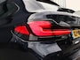 BMW 5-Serie Touring 530e M Sport | Pano | Leer | Stoelverwarming | 19 Inch