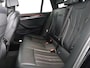 BMW 5-Serie Touring 530i Business Edition Plus | Schuif-/Kanteldak | Navigatie | Camera | Leder |