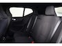 Volvo EX40 Extended Range Plus 82 kWh - IntelliSafe Assist & Surround - Harman/Kardon audio - Parkeercamera achter - Verwarmde voorstoelen & stuur - Parkeersensoren voor & achter - Draadloze tel. lader - Inklapbare trekhaak - 19' LMV