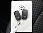 Toyota Yaris 1.5 Hybrid 130 Executive | BTW Voertuig | Stoel+stuurverwarming | dodehoek detectie | Parkeersensoren Voor+achter | Apple CarPlay/Android Auto | Cruise Control Adaptive | Draadloze telefoonlader |