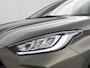 Toyota Yaris 1.5 Hybrid 130 Executive | BTW Voertuig | Stoel+stuurverwarming | dodehoek detectie | Parkeersensoren Voor+achter | Apple CarPlay/Android Auto | Cruise Control Adaptive | Draadloze telefoonlader |