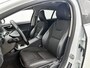 Volvo V60 T3 Momentum | Navigatie | Cruise Control | Trekhaak | Climate Pa