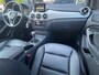 Mercedes-Benz B-klasse 180 Ambition Trekhaak|Stoelverwarming|Navi|Leer