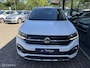 Volkswagen T-Cross 1.0 TSI Style R-Line xenon led 17 inch trekh carpl trekh