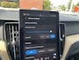Volvo XC60 2.0 T8 455 pk Plug-in hybrid AWD Ultra Bright Facelift model 2026 ! Trekhaak Bowers Wilkins Comfortstoelen Nappa leer + Massage + Ventilatie 360 Camera Panoramadak 20 Inch Velgen Pilot Assist ACC BLIS Apple Carplay Android Auto Full Led Ram Vol Opties en in Nieuwstaat ! Long Range 1e Eigenaar BTW Auto