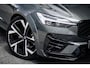 Volvo XC60 T8 Plug-in hybrid AWD Ultra Dark Executive HEICO Edition | Luchtvering | 22" | Gelamineerd Glas | Bowers & Wilkins | Stoelmassage & Ventilatie | MY '27 |