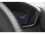 Peugeot 208 1.2 Hybrid 110 e-DCS6 Allure | Apple Carplay | Parkeersensoren Voor + Achter | Climate Control