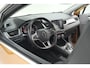 Renault Captur TCe 130 EDC Intens | Trekhaak | Adaptieve Cruise Control | Camera | Navigatie