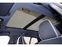 Volvo XC40 B3 Plus Black Edition - Panorama/schuifdak - IntelliSafe Assist & Surround - 360º Camera - Harman/Kardon audio - Verwarmde voorstoelen & stuur - Parkeersensoren voor & achter - Elektr. bedienb. voorstoelen met geheugen links - Draadloze tel. lader - Standkachel - Extra getint glas - Inklapbare trekhaak - 20' LMV