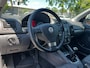 Volkswagen Golf 1.6 FSI Trendline (Trekhaak, Apple Carplay, Goed Onderhouden)