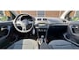 Volkswagen Polo 1.4-16V Comfortline | Trekhaak | NAP | Airco | 5 Deurs | Distrib