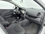 Renault Clio Estate 0.9 TCe Limited 90PK | Trekhaak | Navigatie | Cruise Control | Lichtmetalen Velgen