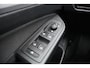 Volkswagen Golf 1.0 TSI 90pk Golf | App Connect | DAB | Allseason Banden