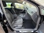 Volkswagen Golf 1.2 TSI 110PK Lounge Aut. Navi Pdc Stoelverw Trekhaak NW APK!